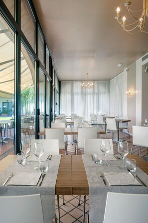 Restaurant - Le Terrazze Sul Lago Residence & Hotel (Padenghe sul Garda)