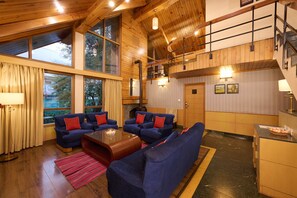 村舍 | 迷你吧、客房内保险箱、办公桌、遮光窗帘