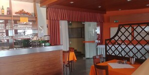Bar (on property) - Hotel Trojane (Lukovica)