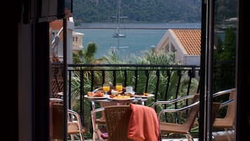 Single Room | Balcony view