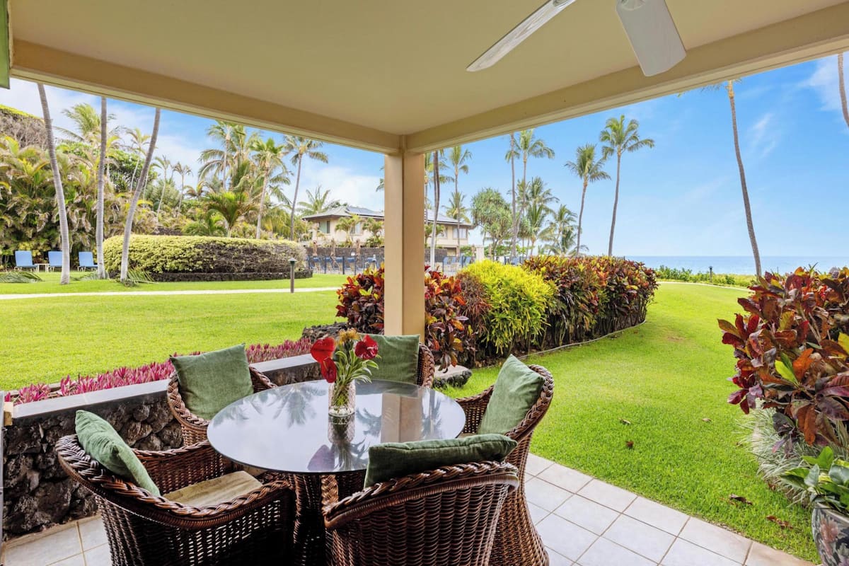 Condo, 2 Bedrooms, Oceanfront (102) | Front of property