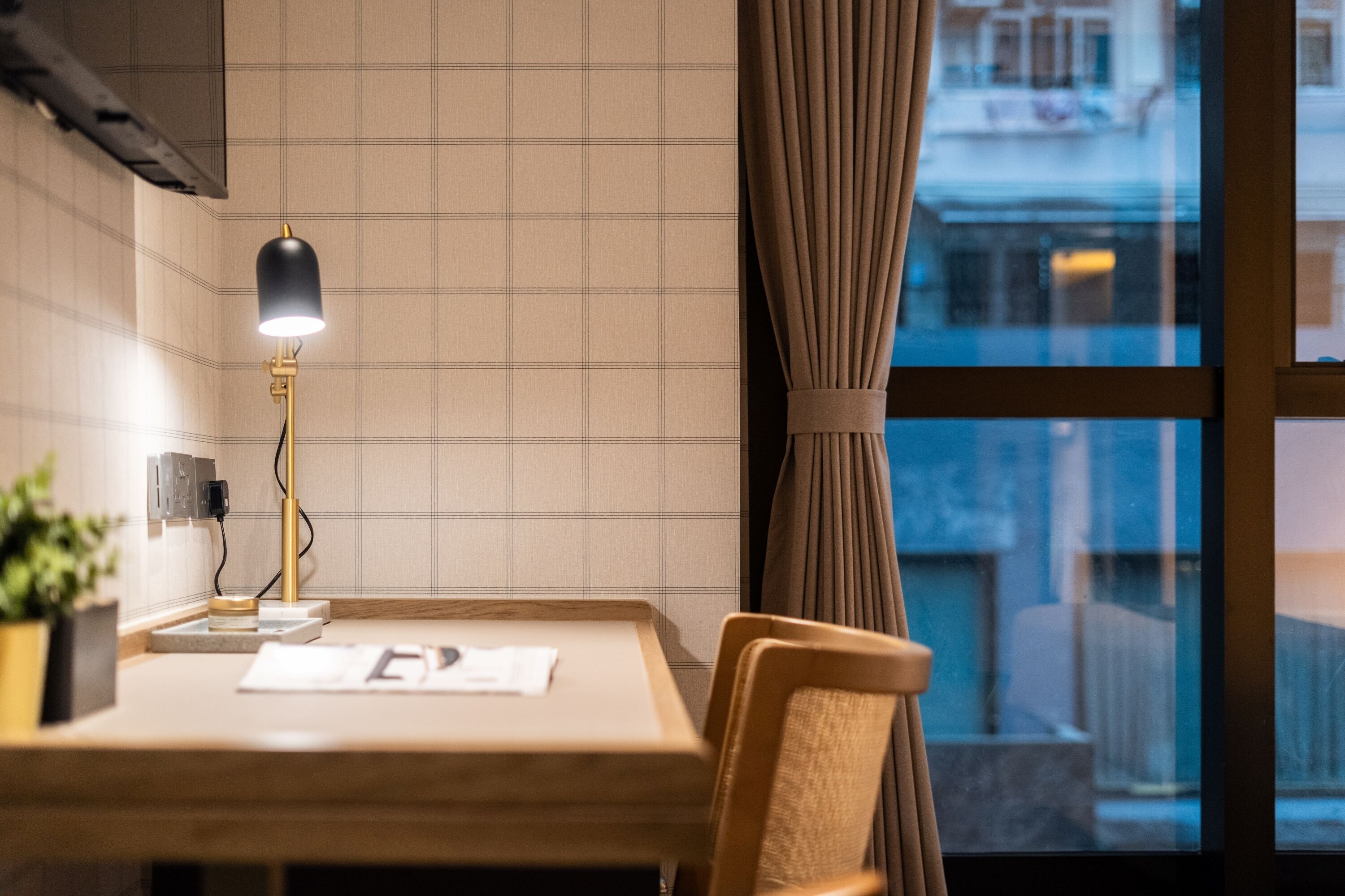 Photo - Dash Living on Hollywood