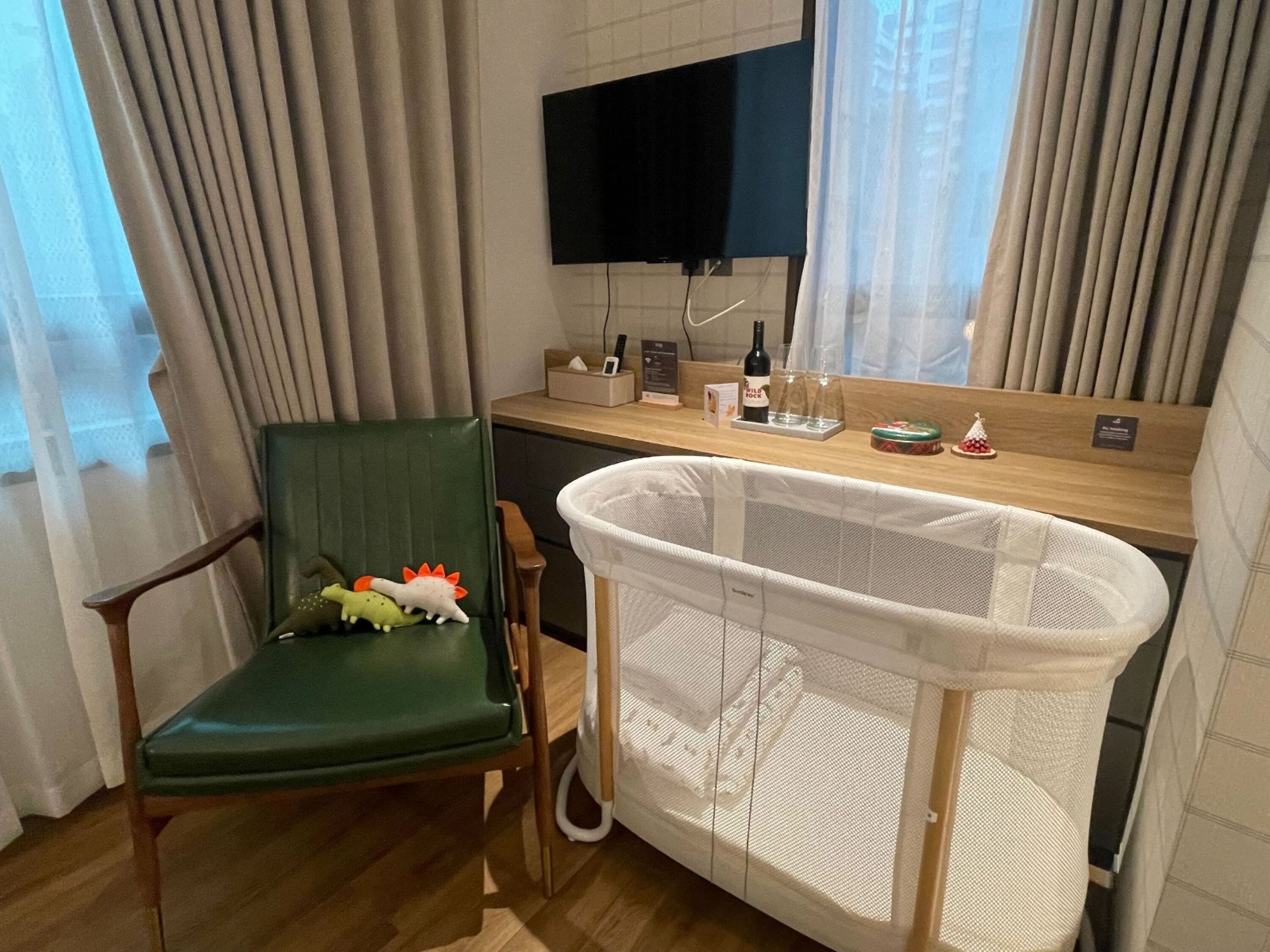 Photo - Dash Living on Hollywood