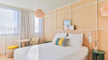 Superior Room, 1 Double Bed | Premium bedding, minibar, in-room safe, desk