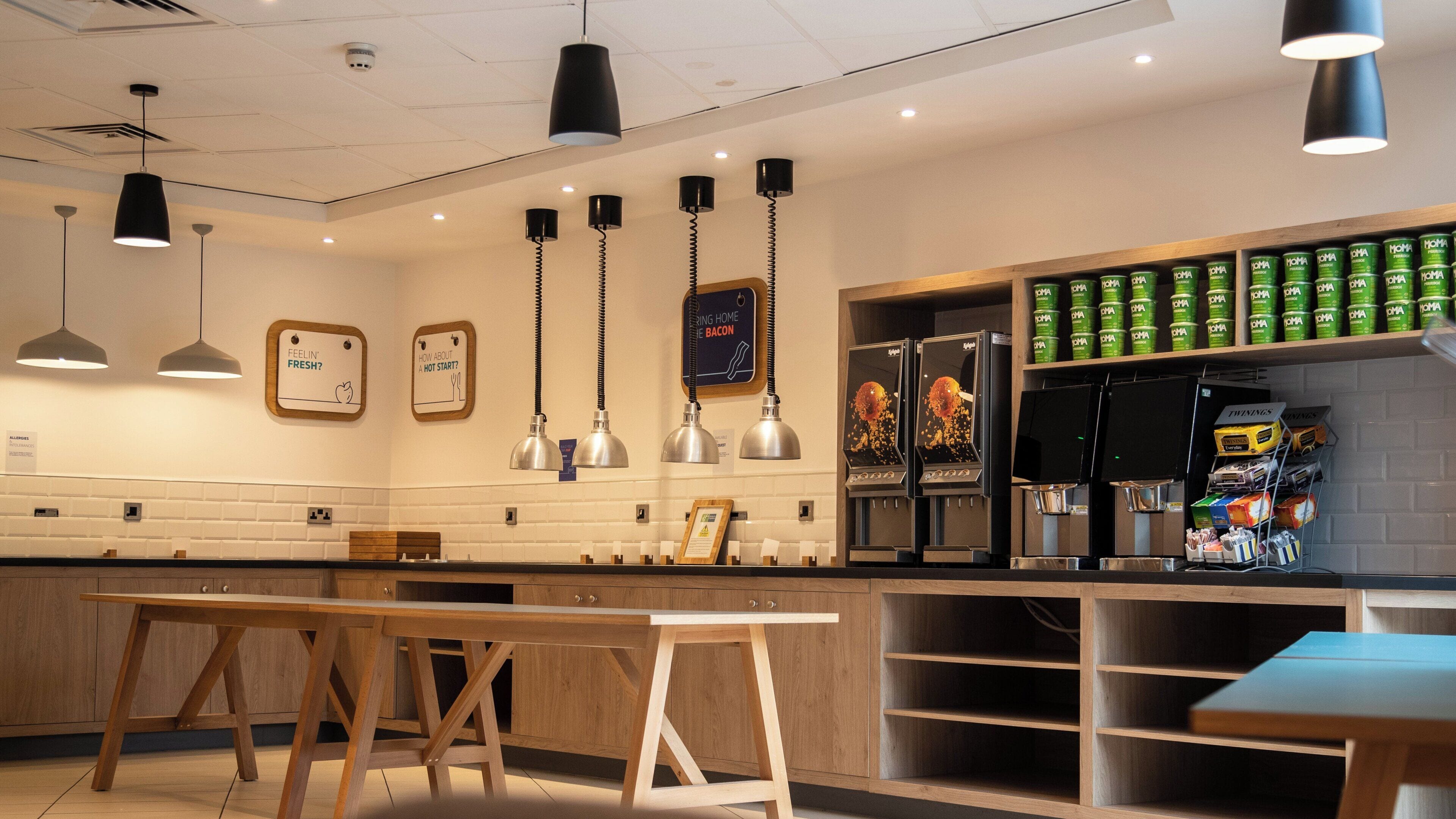 Foto - Holiday Inn Express London Stansted Airport by IHG