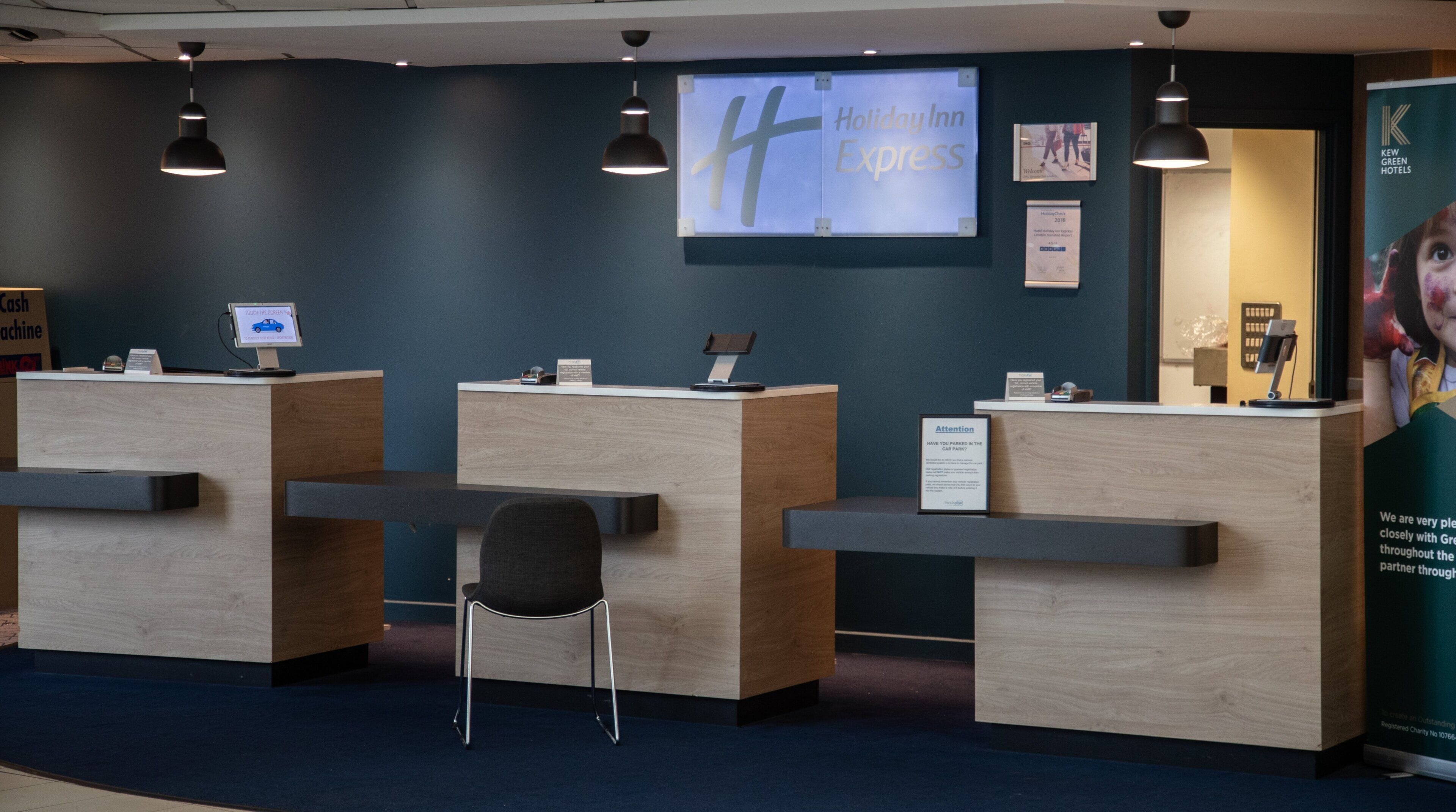 Foto - Holiday Inn Express London Stansted Airport by IHG