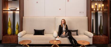 Àrea amb seients del vestíbul