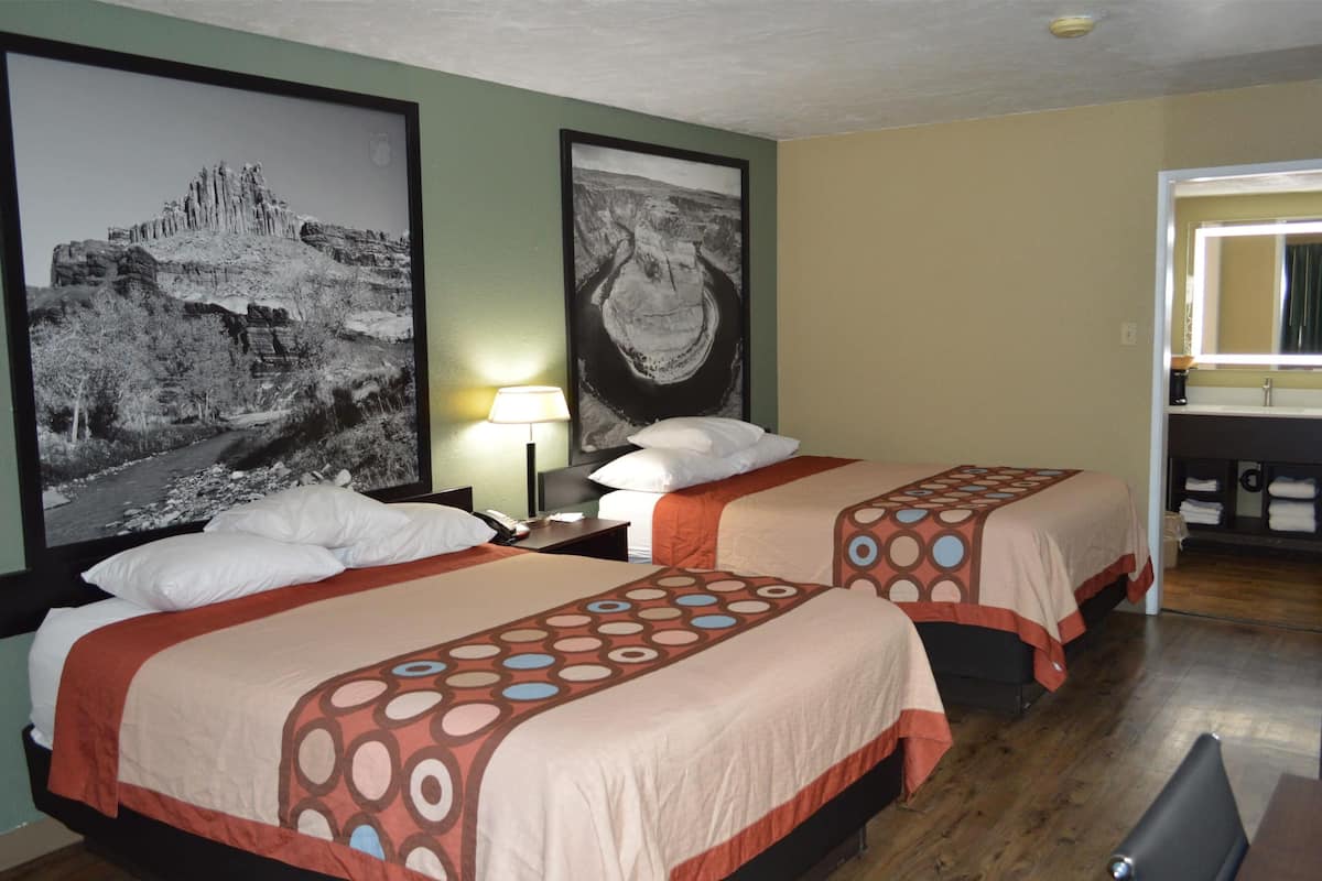 Standard Room, 2 Queen Beds