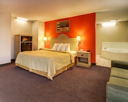 Escrivaninha, ferros/tábuas de passar roupa, Wi-Fi de cortesia