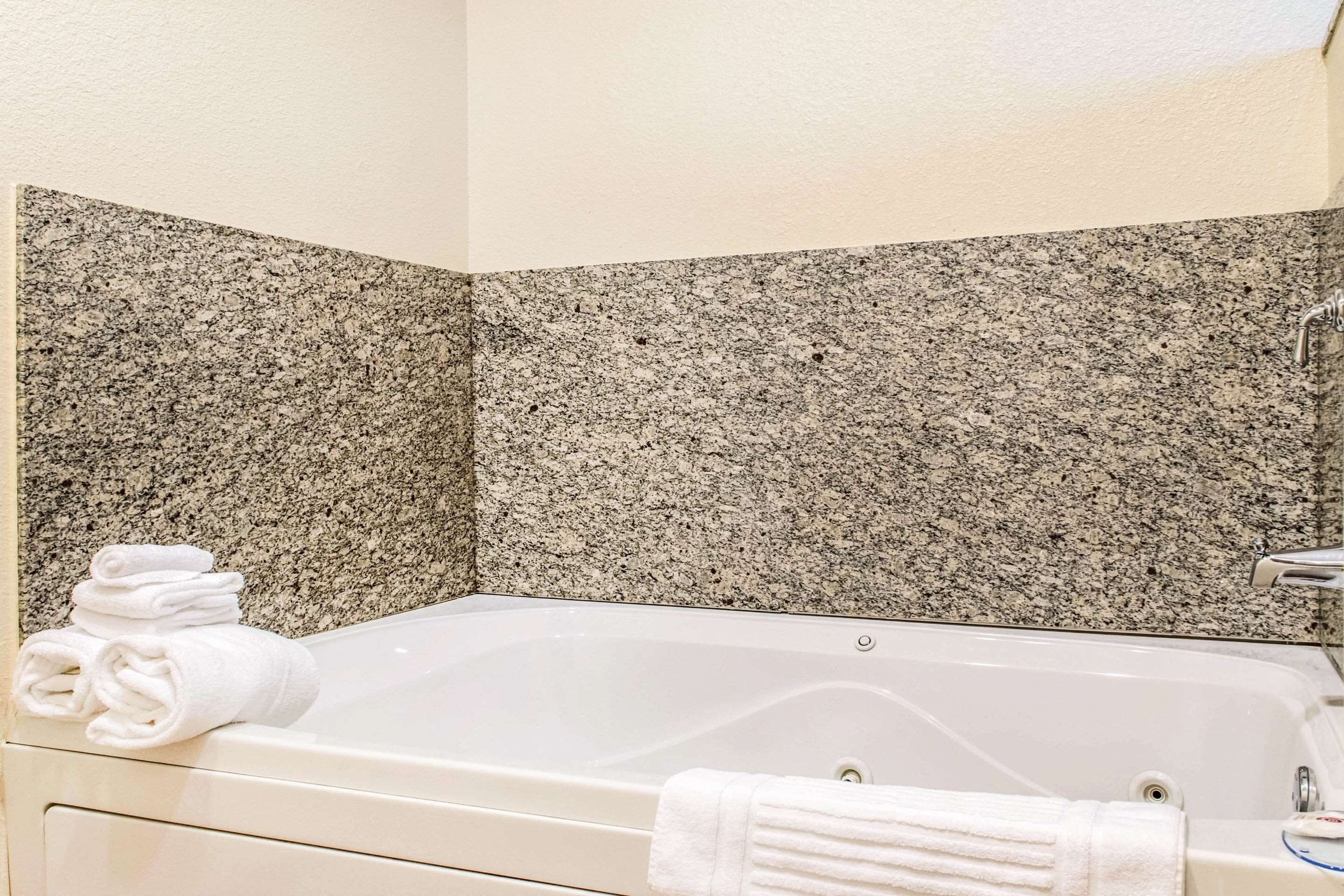 in-room safe, desk, iron/ironing board, free wifi