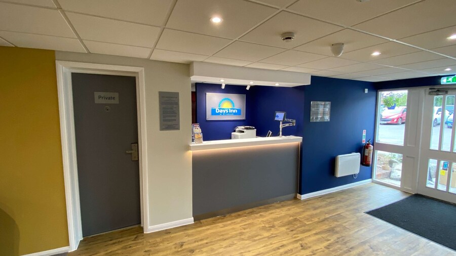 Days Inn by Wyndham Sedgemoor M5