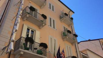 Facciata della struttura