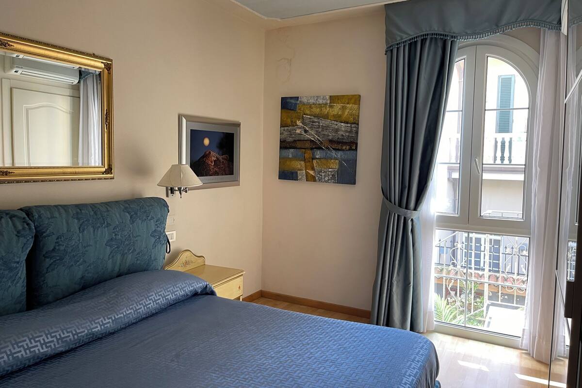Departamento estándar, 2 habitaciones | Sábanas de algodón egipcio y ropa de cama de alta calidad