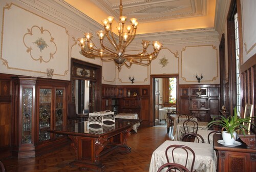 Villa Tina
