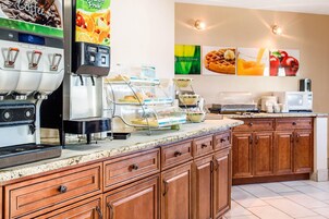 Desayuno buffet incluido todos los días