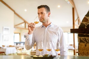 Lounge - Freycinet Lodge (Coles Bay)