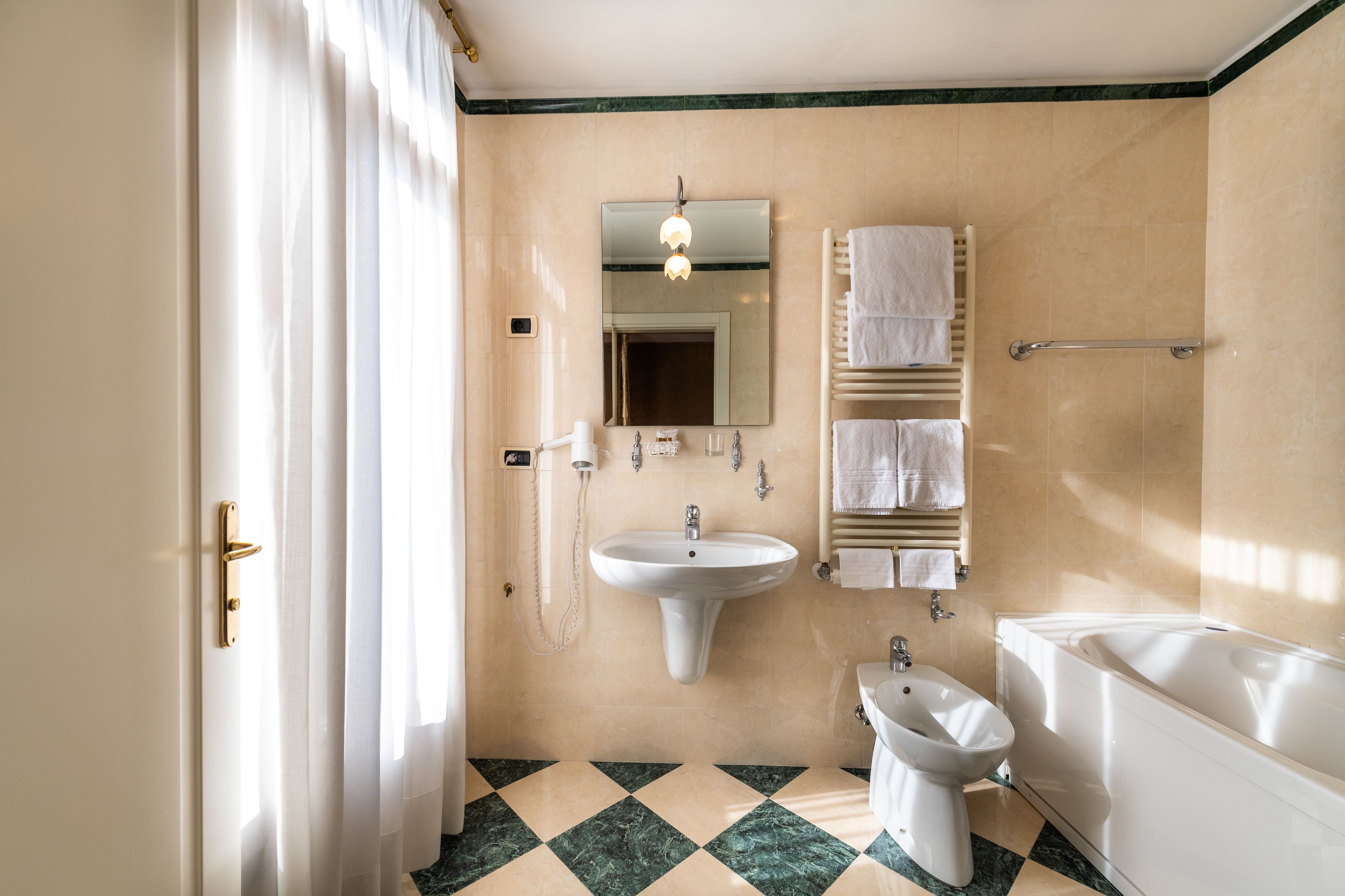 Photo - A Tribute To Music Residenza