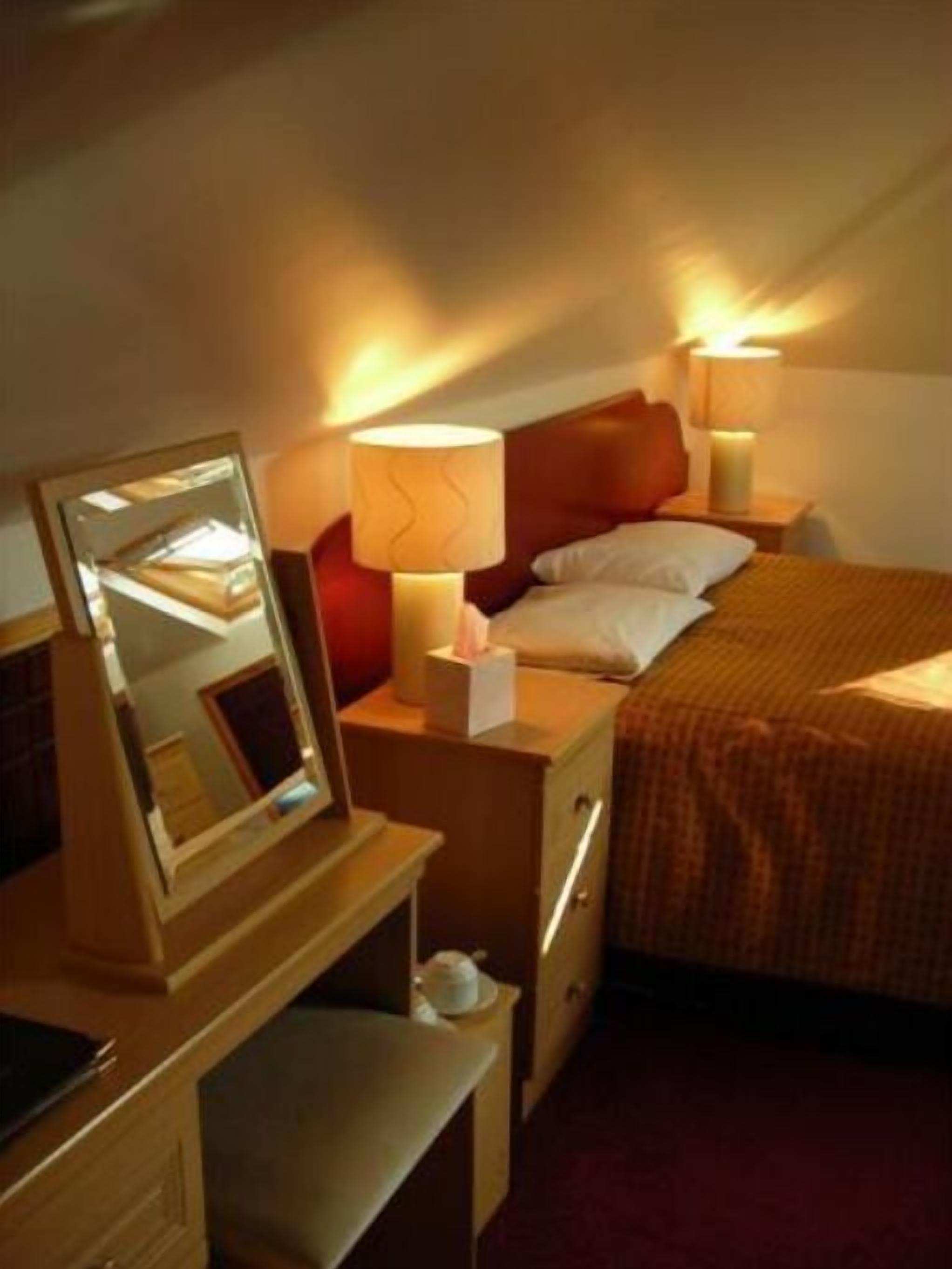 エコノミー ダブルルーム エンスイート