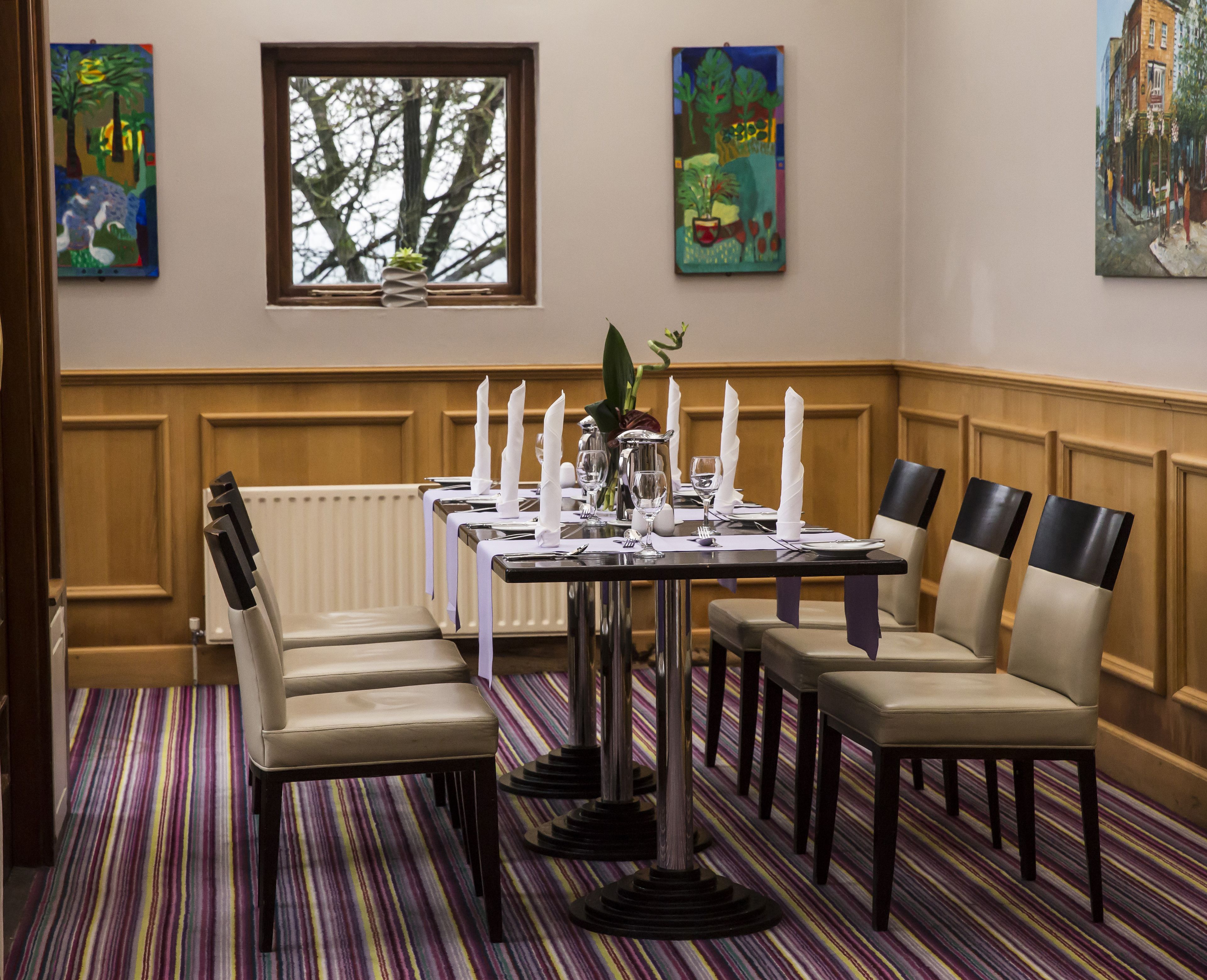 Serveert ontbijt en diner, Ierse gerechten