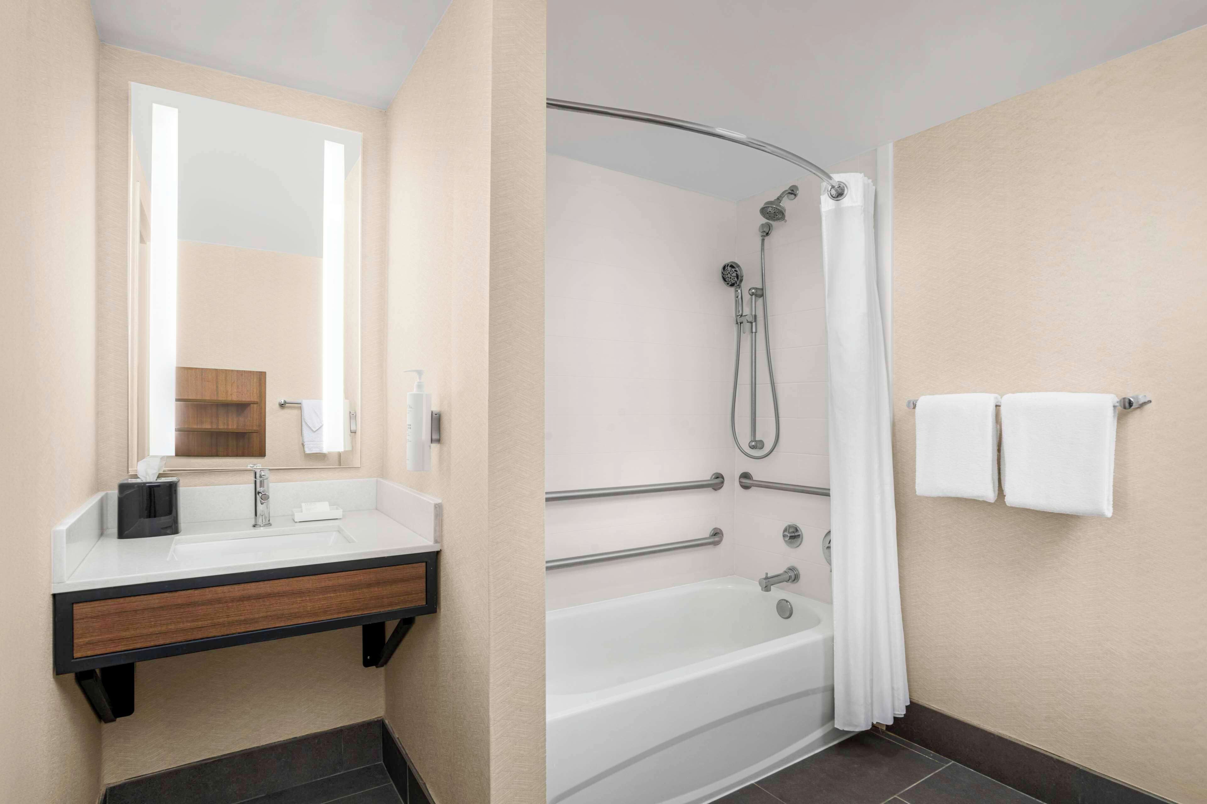 standard room, 2 queen beds, accessible | bathroom | combined shower/bathtub, free toiletries, hair dryer, towels