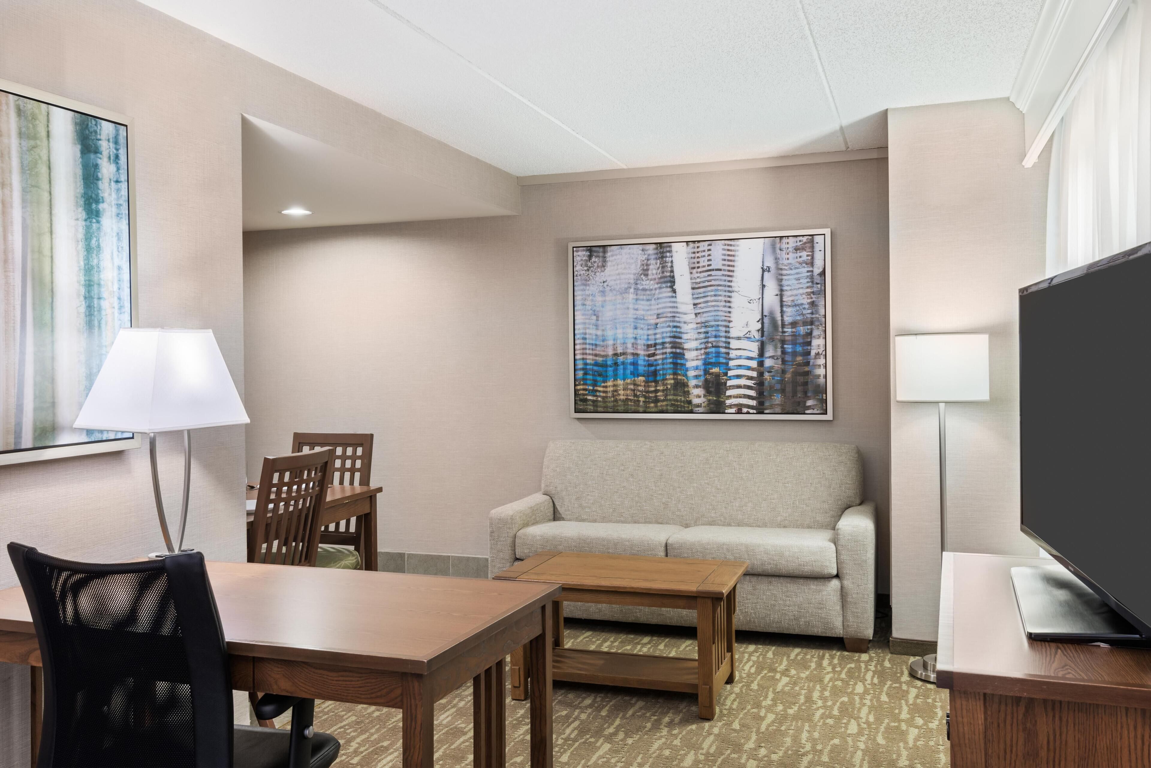 In-room safe, desk, iron/ironing board, free cots/infant beds