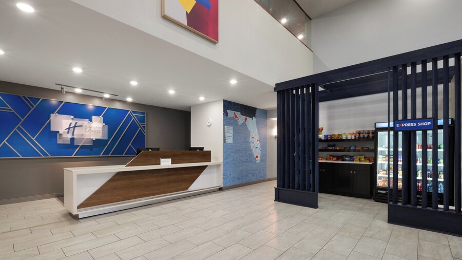 Holiday Inn Express & Suites Sebring by IHG