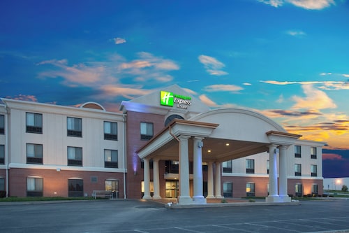 Holiday Inn Express Hotel & Suites Concordia by IHG