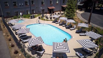 Seasonal outdoor pool, pool umbrellas, sun loungers