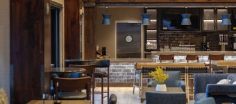 Martis Valley Lodge, Tapestry Collection by Hilton