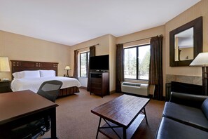 1 bedroom, in-room safe, desk, laptop workspace