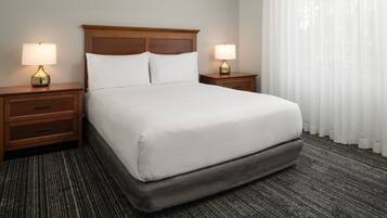Premium bedding, in-room safe, desk, laptop workspace