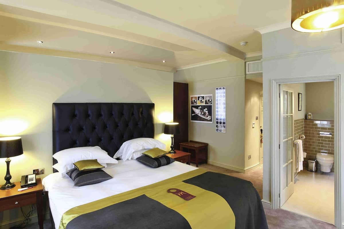 1 chambre, coffres-forts dans les chambres, bureau