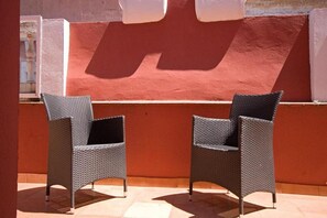 بار (في المنشاة)