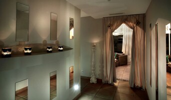 桑拿、热水浴缸、湿蒸房、身体护理、体膜护理、身体磨砂