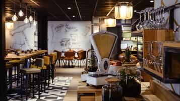 Daily buffet breakfast (EUR 18.00 per person)