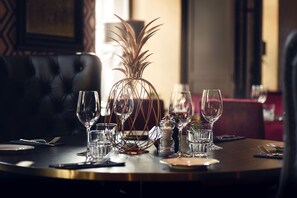 Bar (on property) - Statt Hassleholm, BW Signature Collection (Hassleholm)