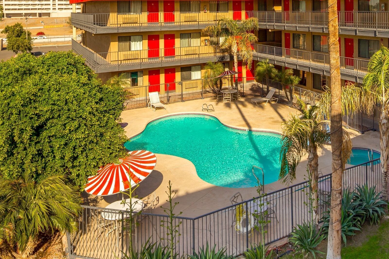 Foto - Travelers Inn - Phoenix