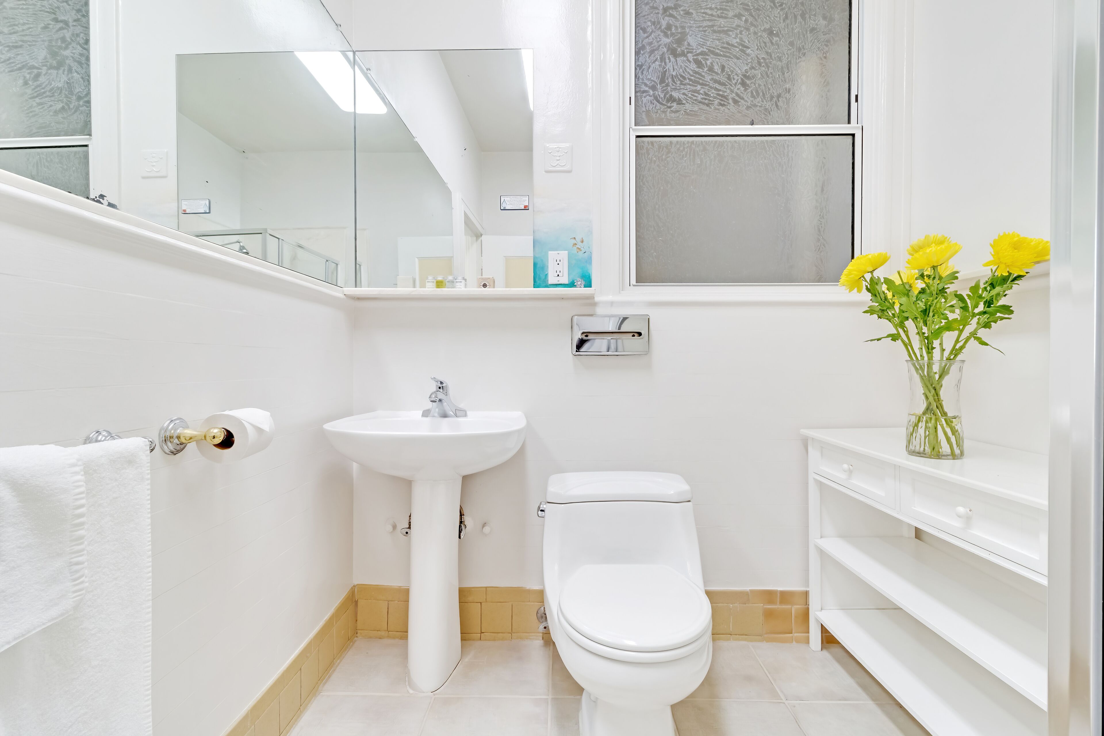 room | bathroom | free toiletries, hair dryer, towels