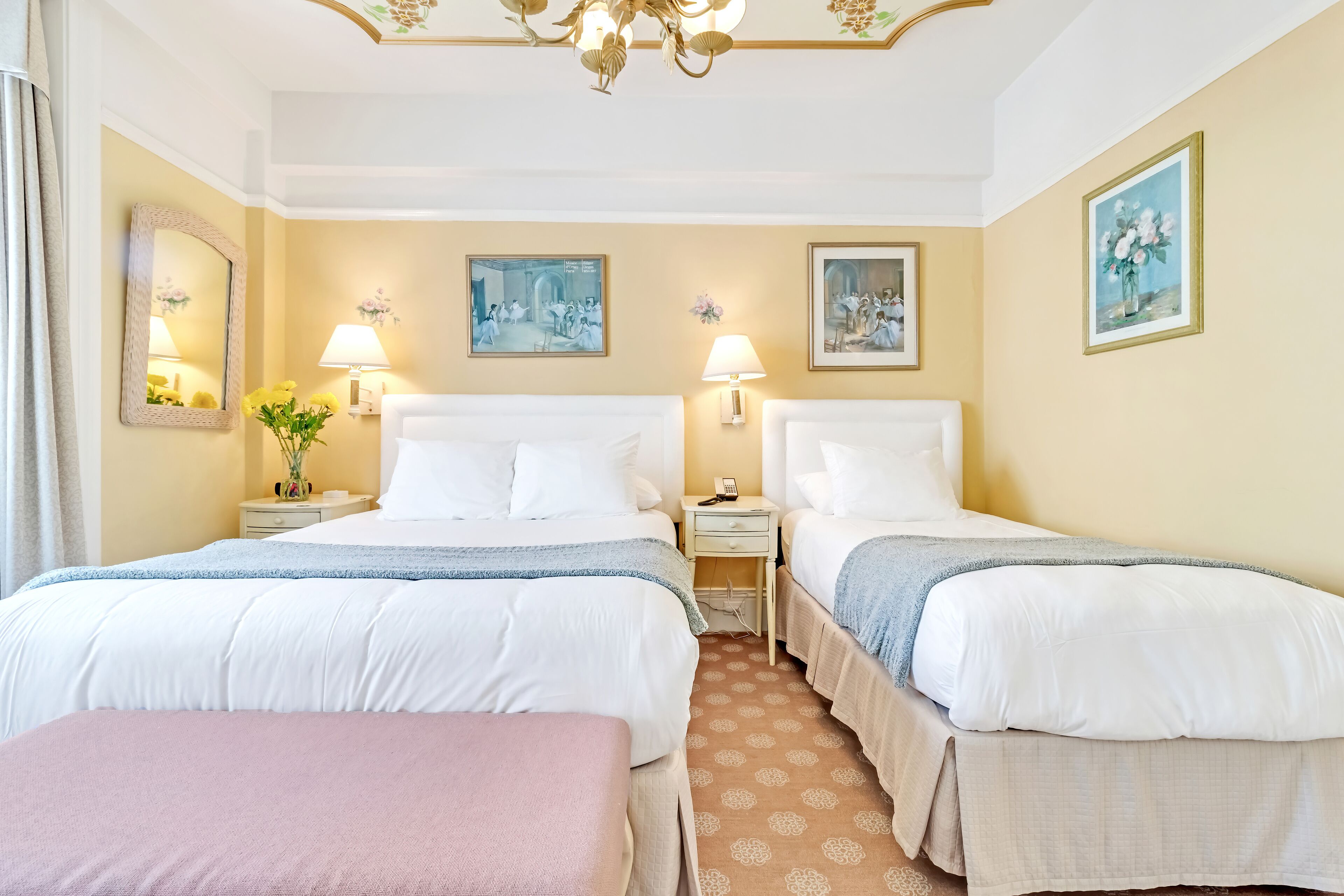 Foto - Cornell Hotel de France