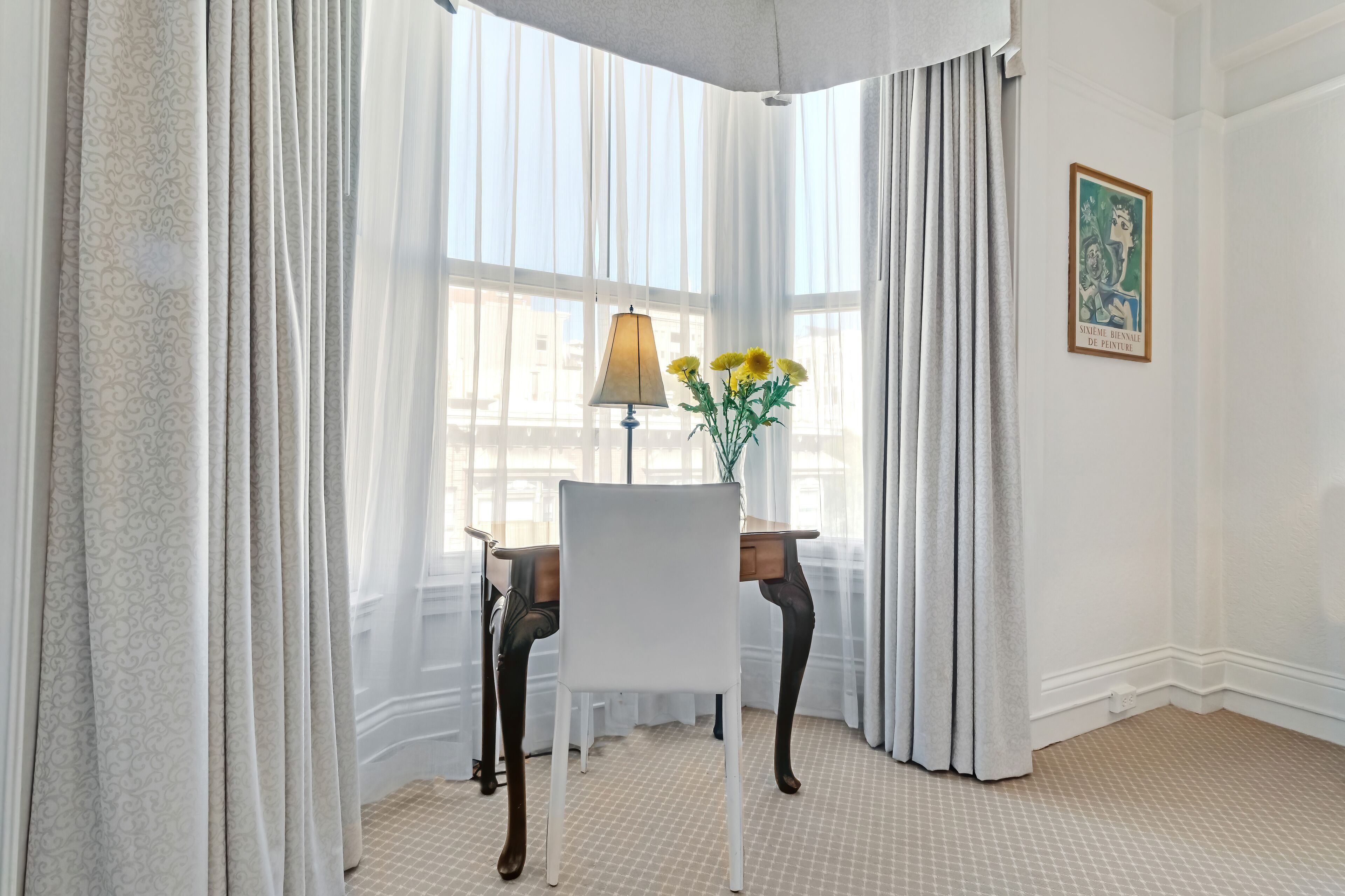 premier room, 1 queen bed | in-room safe, individually decorated, individually furnished, desk