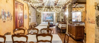Cornell Hotel