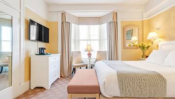 In-room safe, individually decorated, individually furnished, desk