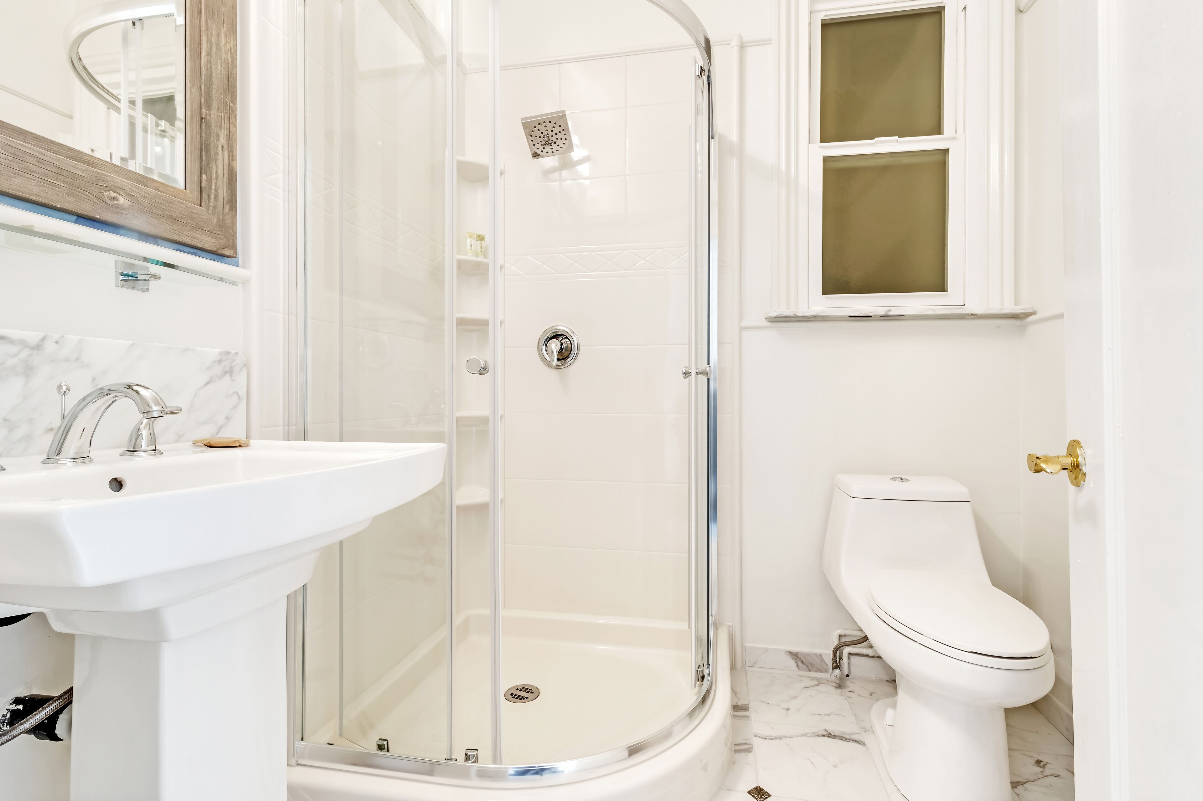 room, 2 double beds (two full beds) | bathroom | free toiletries, hair dryer, towels