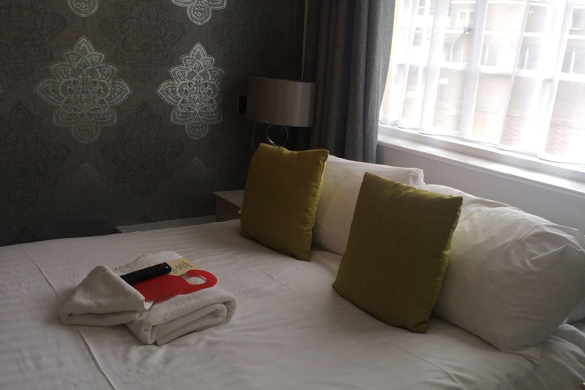 individually decorated, individually furnished, desk, iron/ironing board