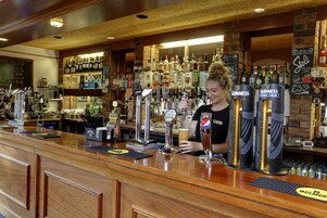 Bar (en la propiedad)