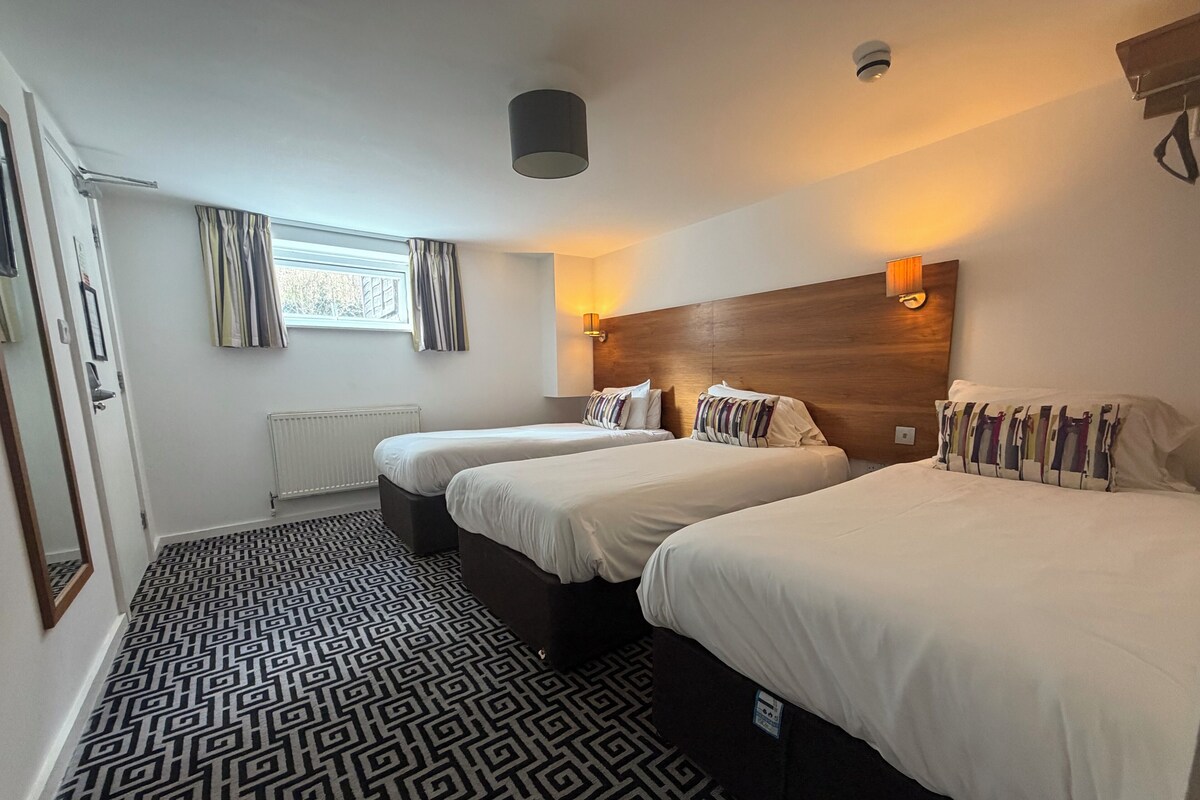Driepersoonskamer, en-suite badkamer (3 Adults)