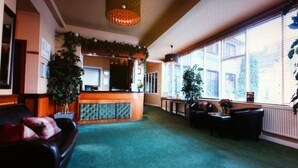 Reception - The Waterside Hotel Inverness (Inverness)