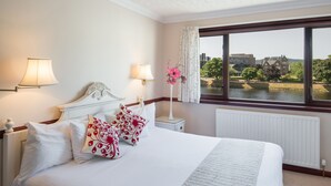 Desk, iron/ironing board, WiFi (free), bed sheets - The Waterside Hotel Inverness (Inverness)