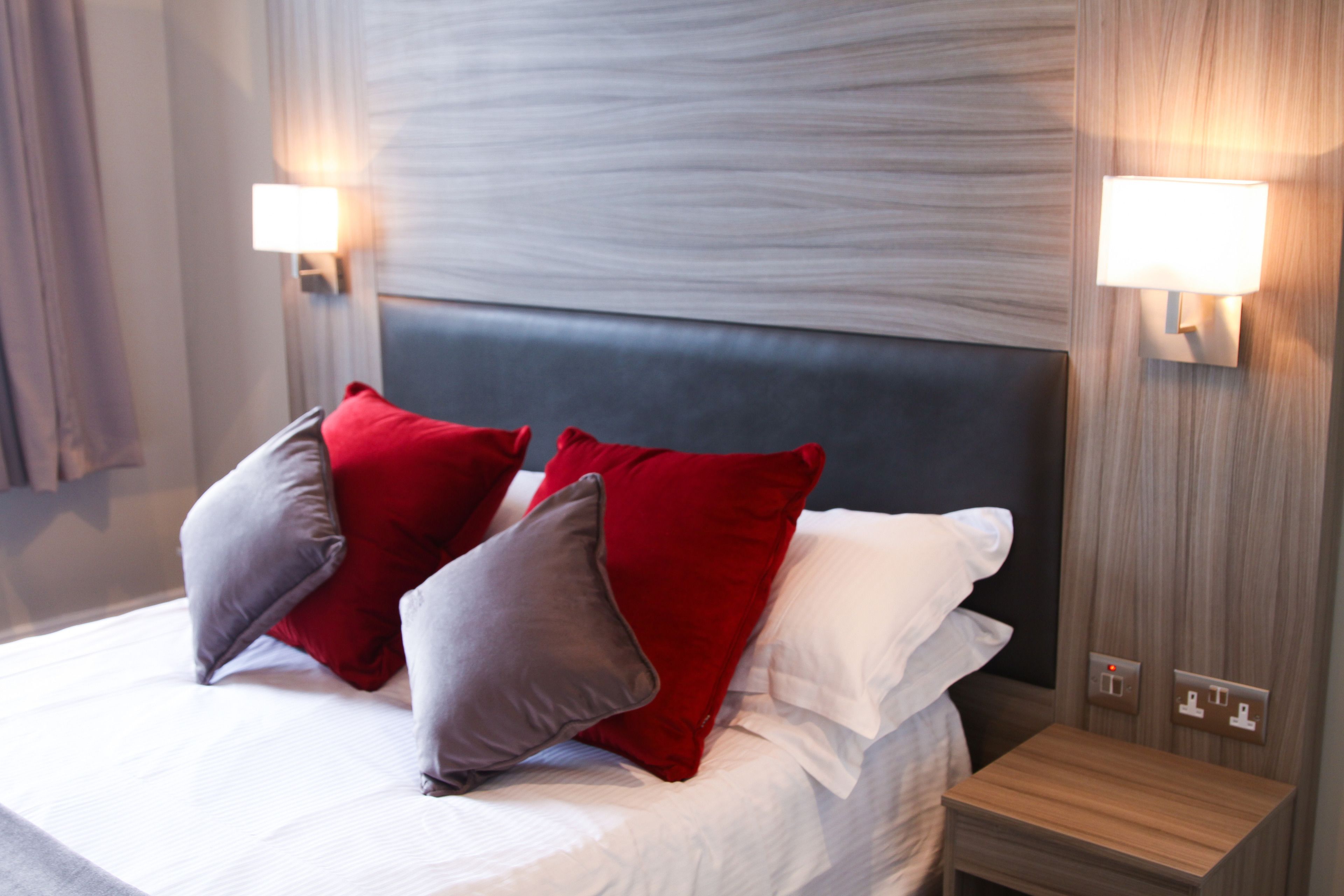 standard double room | in-room safe, desk, blackout curtains, iron/ironing board