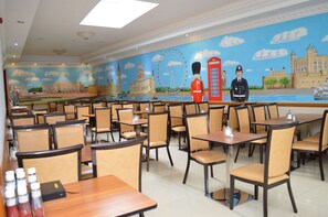 매일 주문 요리 아침 식사(1인당 GBP 7)